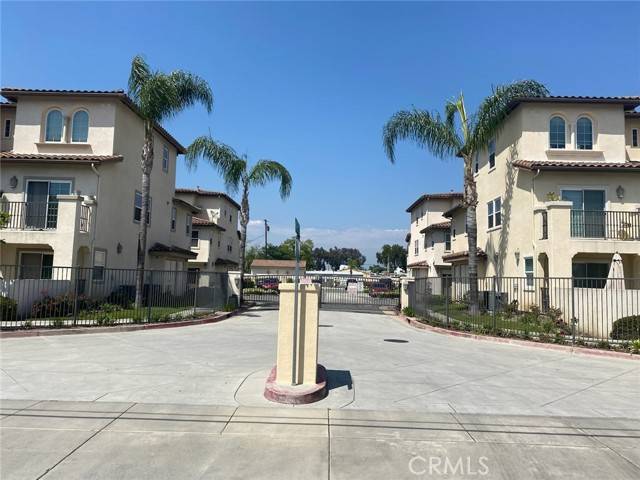 Pico Rivera, CA 90660,9065 Catherine ST