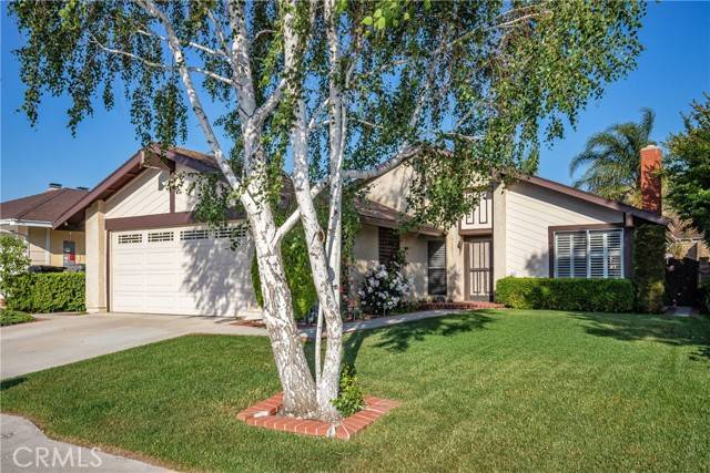 Saugus, CA 91350,27554 Falling Star LN