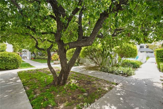 Chatsworth, CA 91311,21901 Dupont ST 18