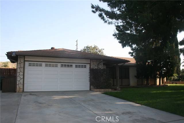 Jurupa Valley, CA 92509,8273 Santiago CIR