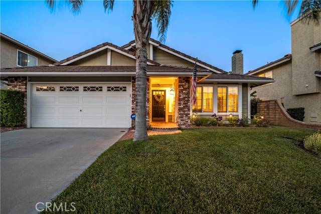 Saugus, CA 91350,28350 Maxine LN