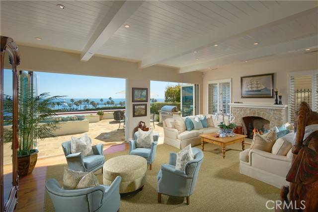 Corona Del Mar, CA 92625,3020 Ocean BLD