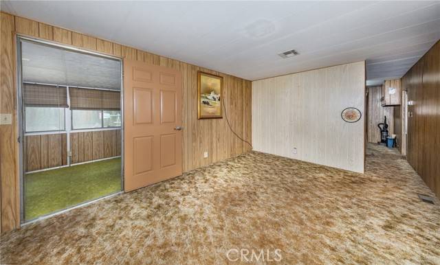 Cherry Valley, CA 92223,39335 Vineland AVE 90