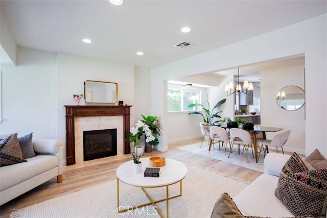 Altadena, CA 91001,482 Crosby ST