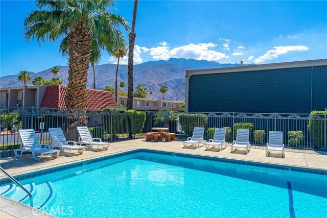 Palm Springs, CA 92262,2246 N Indian Canyon DR C