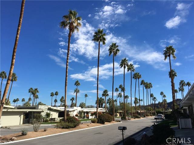 Palm Springs, CA 92264,2245 S Madrona