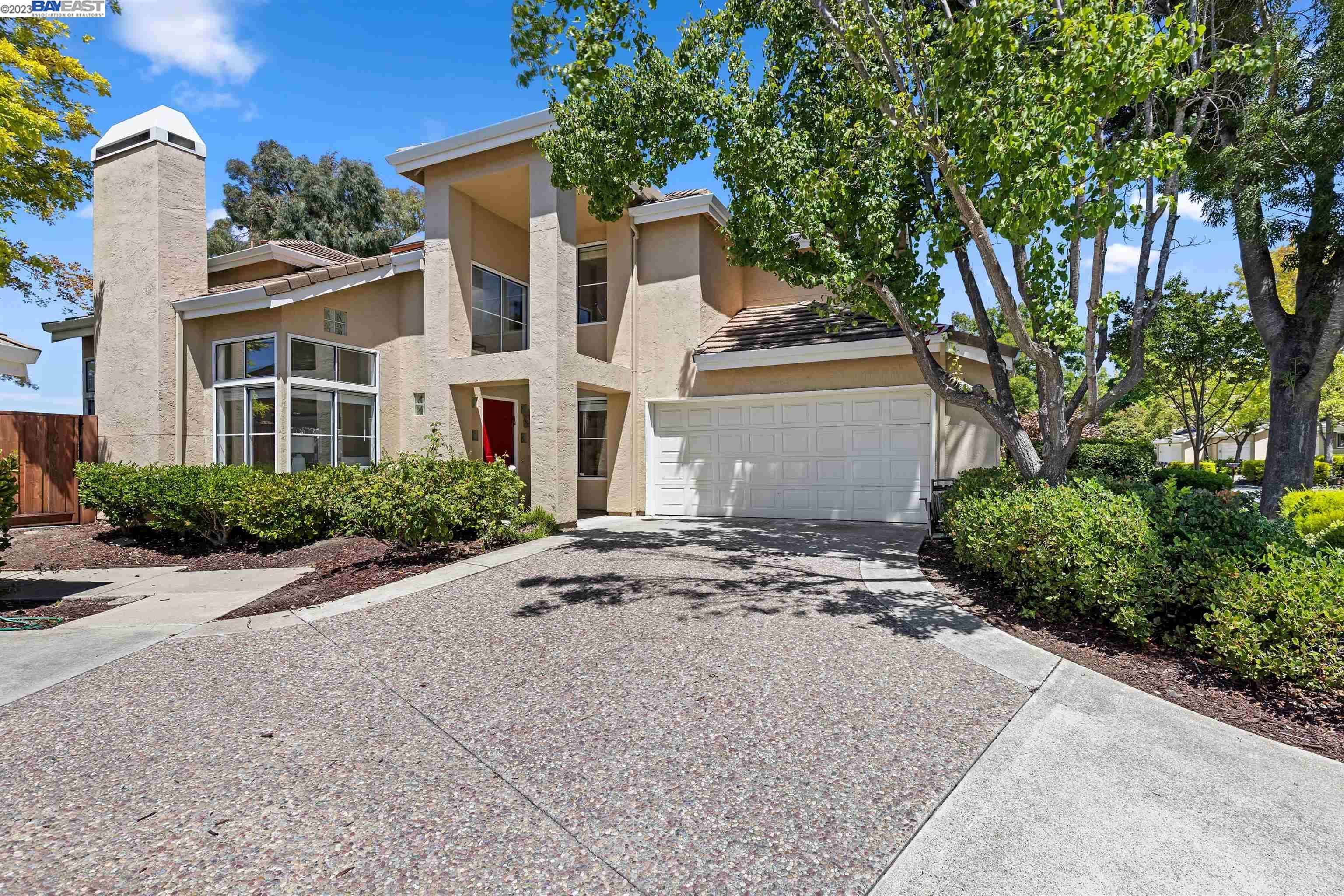 San Ramon, CA 94582,6193 Lakeview Cir