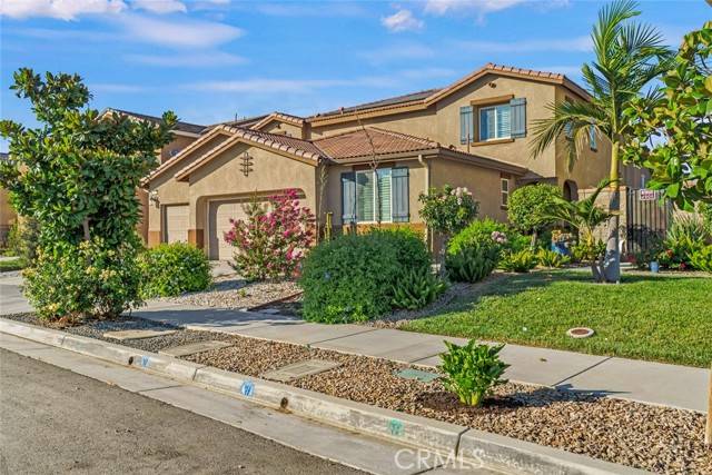 Jurupa Valley, CA 91752,6922 Cache WAY