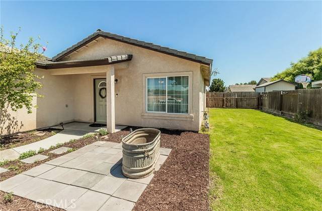 Kerman, CA 93630,276 S Kenneth AVE