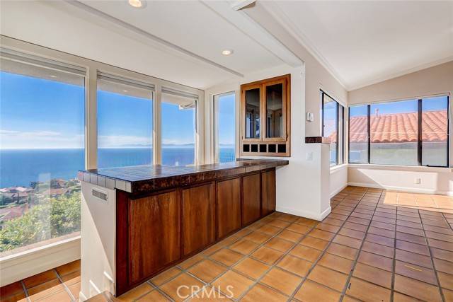 Palos Verdes Estates, CA 90274,761 Via Del Monte