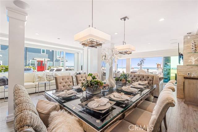 Newport Beach, CA 92663,2800 W Oceanfront