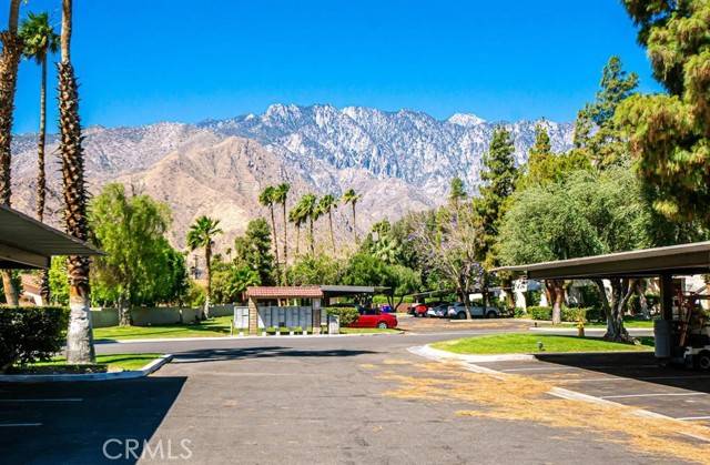 Palm Springs, CA 92262,470 N Villa CT 203