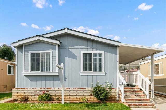 Anaheim, CA 92807,5815 E La Palma AVE 6
