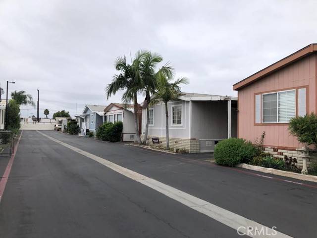 Paramount, CA 90723,16707 Garfield AVE 1608