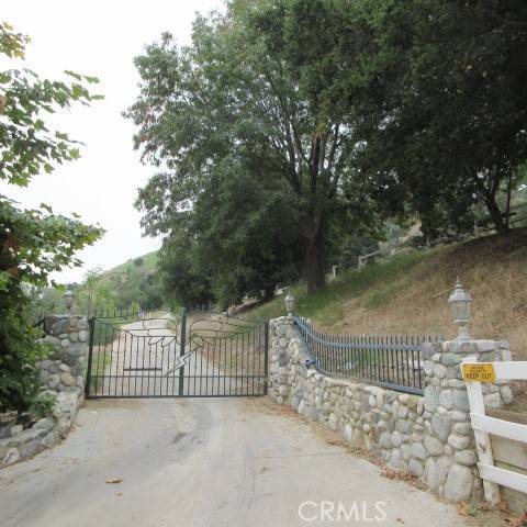 Chatsworth, CA 91311,12017 Browns Canyon RD