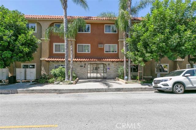 Glendale, CA 91214,3220 Altura AVE 215