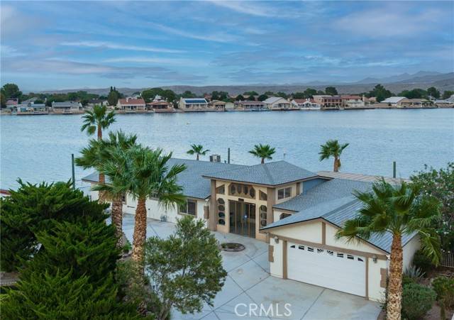 Helendale, CA 92342,14597 Mast LN