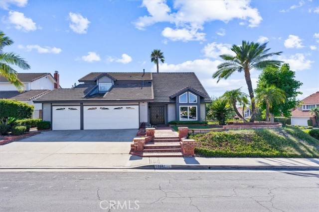 Anaheim Hills, CA 92807,1041 S Falling Leaf CIR