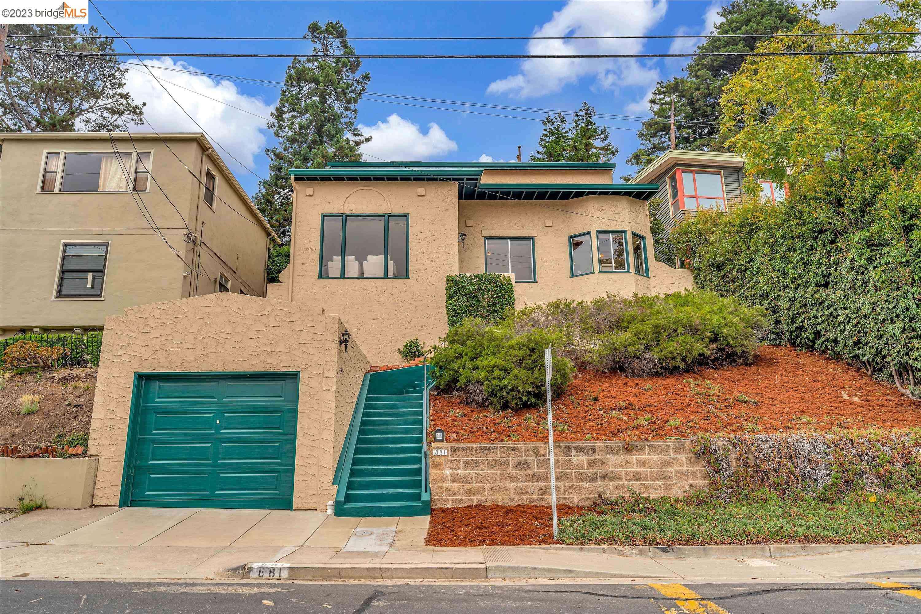 Albany, CA 94706,881 Washington Ave
