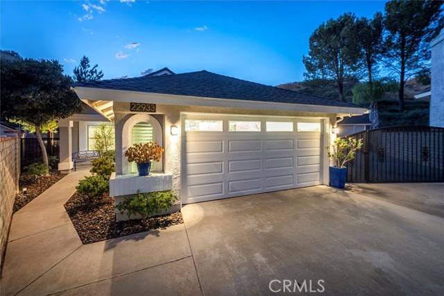 Saugus, CA 91390,22933 White Pine PL