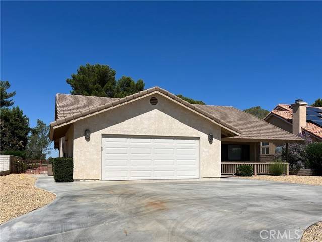 Helendale, CA 92342,14966 Shady Elm LN
