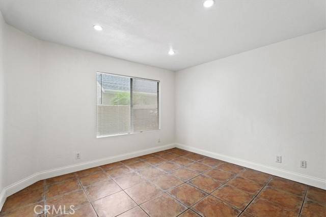 Laguna Hills, CA 92653,3 Dry Creek LN