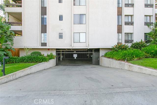 Glendale, CA 91202,1325 Valley View RD 305