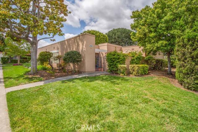 Laguna Woods, CA 92637,2090 Ronda Granada C
