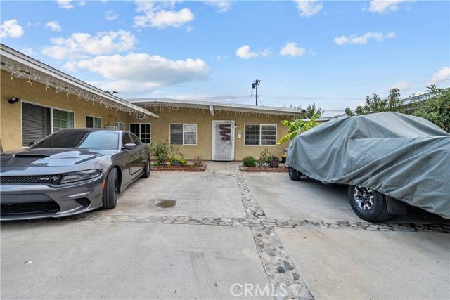 San Fernando, CA 91340,12975 Corcoran PL