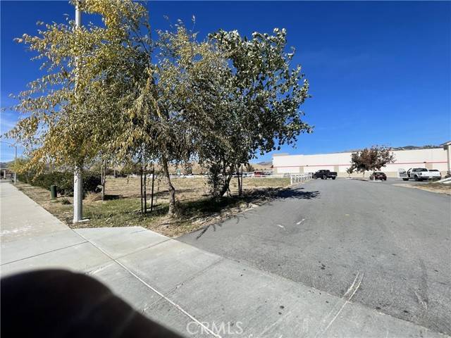 Tehachapi, CA 93561,408 N Mill ST