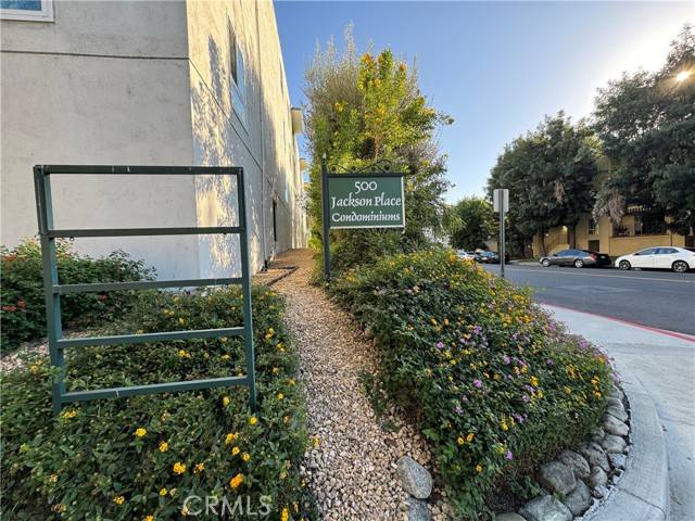 Glendale, CA 91206,500 Jackson PL 306