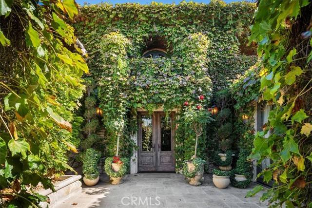 Palos Verdes Estates, CA 90274,1420 Via Castilla
