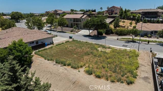 Paso Robles, CA 93446,679 Red Cloud RD