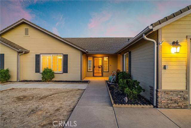 Tehachapi, CA 93561,27550 Skyline DR