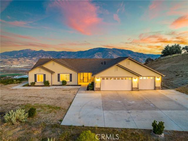 Tehachapi, CA 93561,27550 Skyline DR