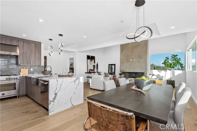 Manhattan Beach, CA 90266,1427 15th ST