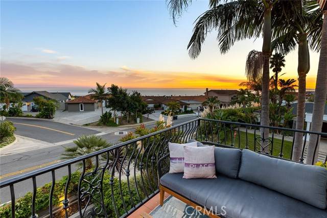 San Clemente, CA 92673,4020 Calle Bienvenido