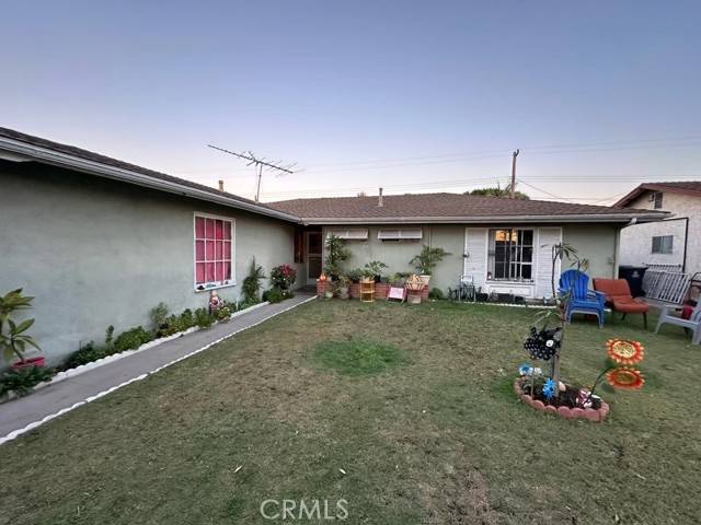 Santa Ana, CA 92704,1233 S Arapaho DR