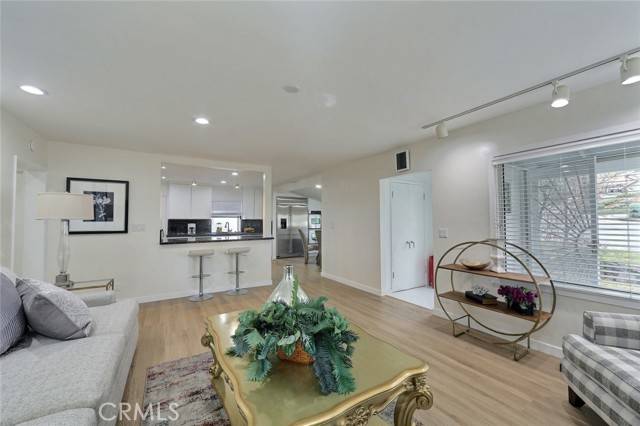 Glendale, CA 91214,3700 Santa Carlotta ST