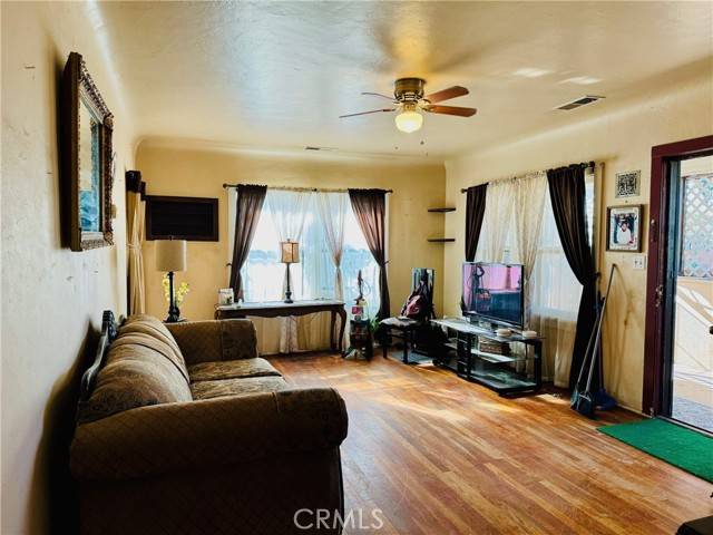 Modesto, CA 95351,1324 Vernon AVE