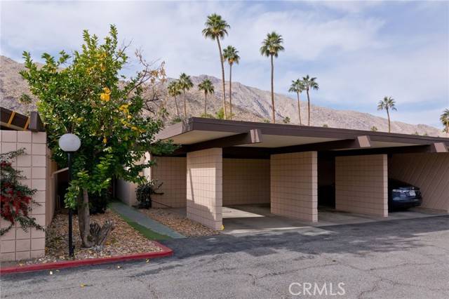 Palm Springs, CA 92264,121 E Twin Palms DR