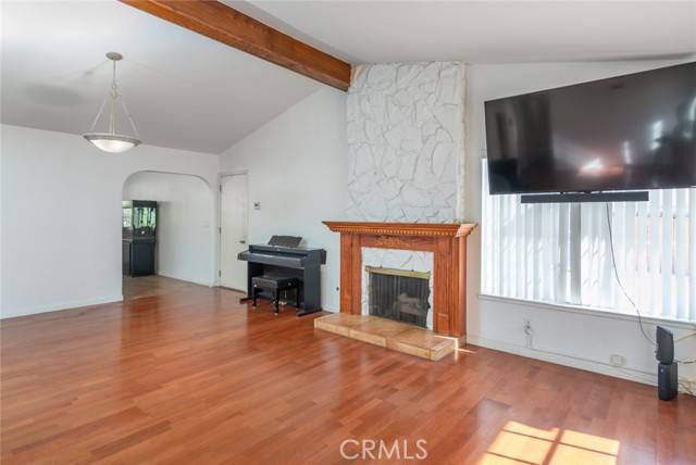 Chatsworth, CA 91311,22333 Itasca ST