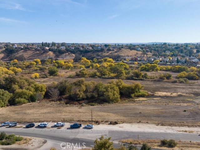 Paso Robles, CA 93446,690 Paso Robles ST