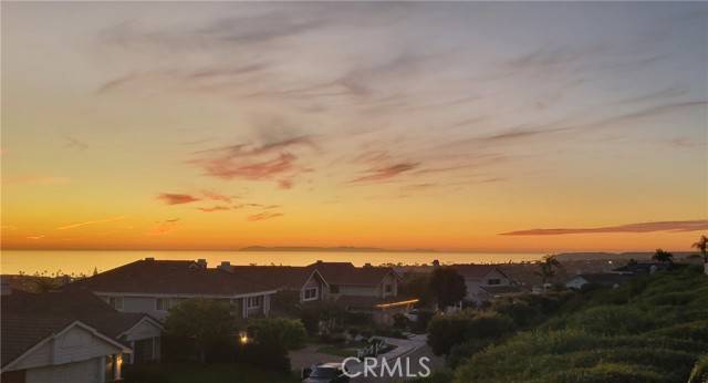 San Clemente, CA 92673,2127 Via Teca 13