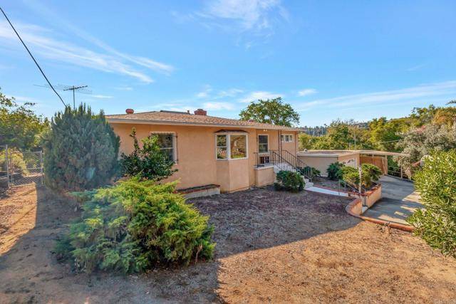 La Mesa, CA 91941,8767 Mariposa ST