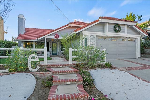 Saugus, CA 91390,28869 Deodar PL