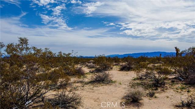 Yucca Valley, CA 92285,0 Starlight ST