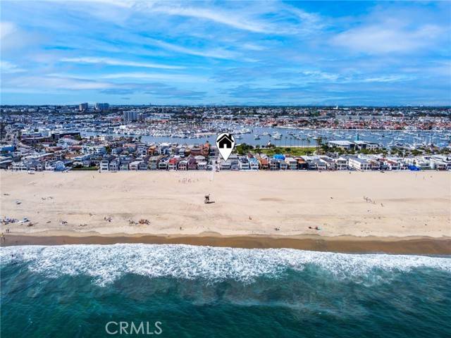 Newport Beach, CA 92663,1726 W Oceanfront