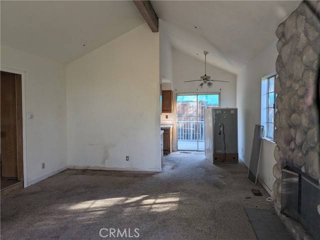 Chatsworth, CA 91311,23564 COUNTY LINE RD