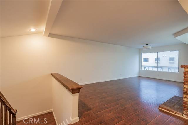 Chatsworth, CA 91311,9915 Variel AVE 18